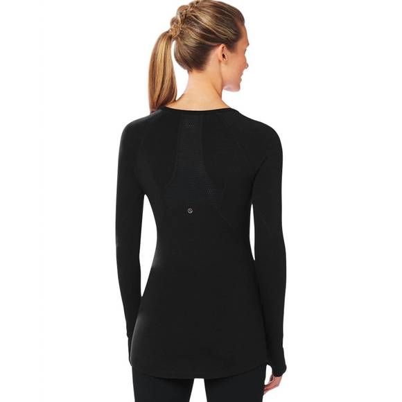 NEW SHAPE ACTIVE movement long sleeve tee in black - Picture 2 of 2